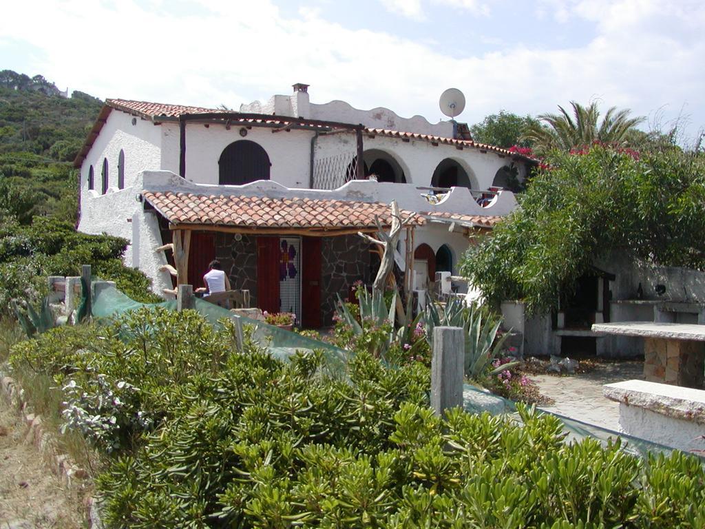 Studio Marinedda Isola Rossa Chambre photo